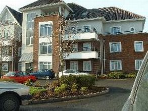 Home exchange listing HE18068