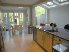 Home exchange listing HE22653