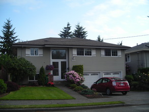 Home exchange listing HE22814