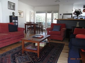 Home exchange listing HE22917