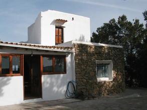 Home exchange listing HE23044