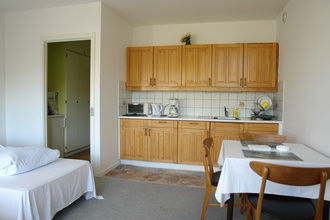 Home exchange listing HE23049