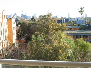 Home exchange listing HE23076 - picture 1