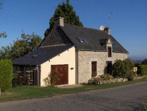 Home exchange listing HE23096