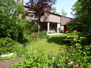 Home exchange listing HE23738