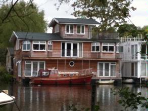 Home exchange listing HE24992 - picture 1