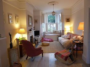 Home exchange listing HE26580